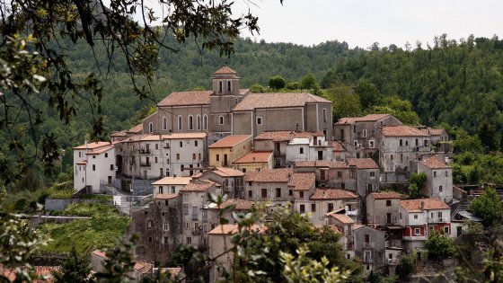 Lagonegro: una gemma nel cuore della Basilicata