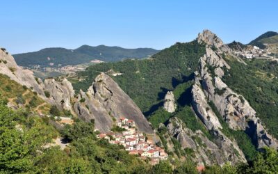 Le Vette Lucane: Una Scoperta della Natura e della Cucina Tradizionale in Basilicata